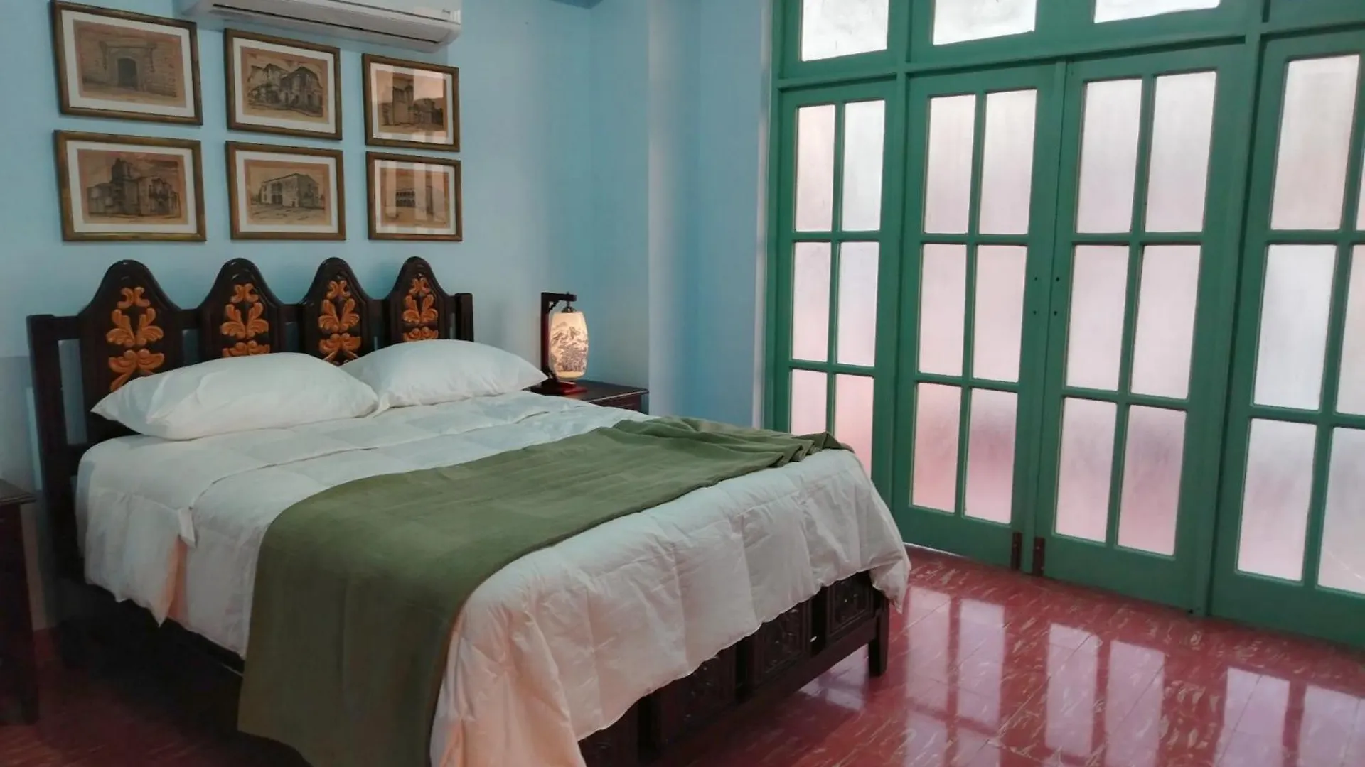 Apartment Colonial City 3 Bedroom 3 Bath Apartment, Huge Balcony And Great View Santo Domingo
